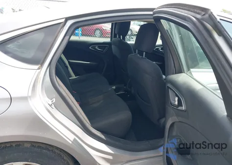 2016 Chrysler 200 Limited z USA, uszkodzony, nr VIN 1C3CCCAB3GN127350